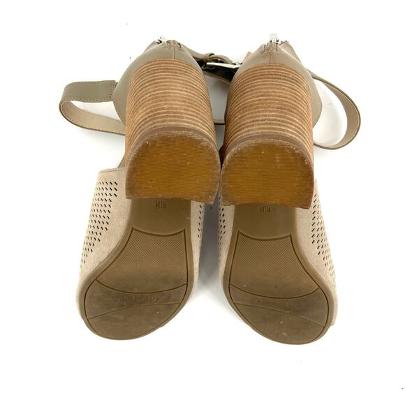 Marc Fisher Taupe Gabie Stacked Heel Open Toe Suede Ankle Strap Sandal 8.5 - Picture 8 of 9